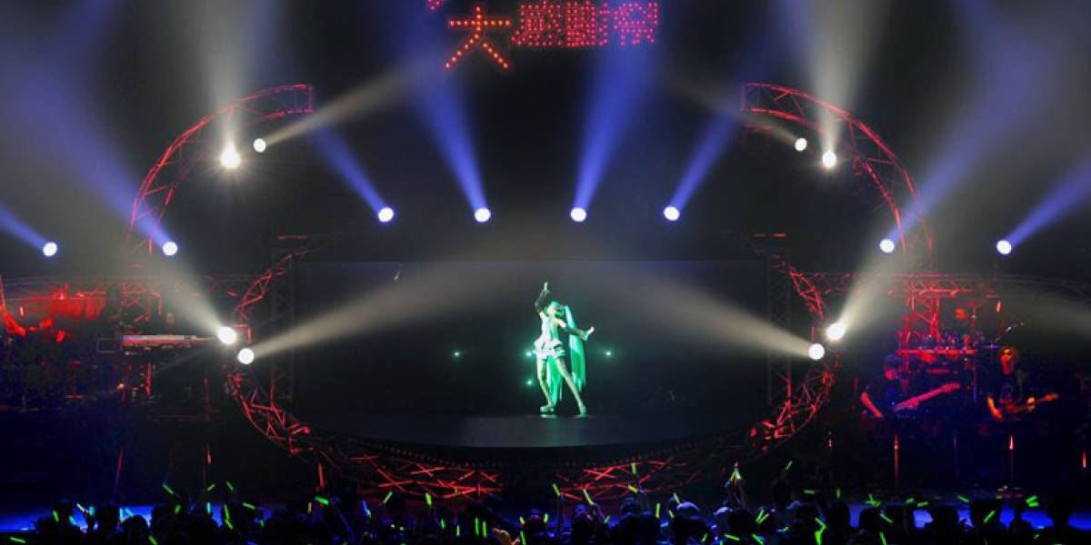 Hatsune Miku, la popstar virtual japonesa vendió 10 mil entradas para sus shows