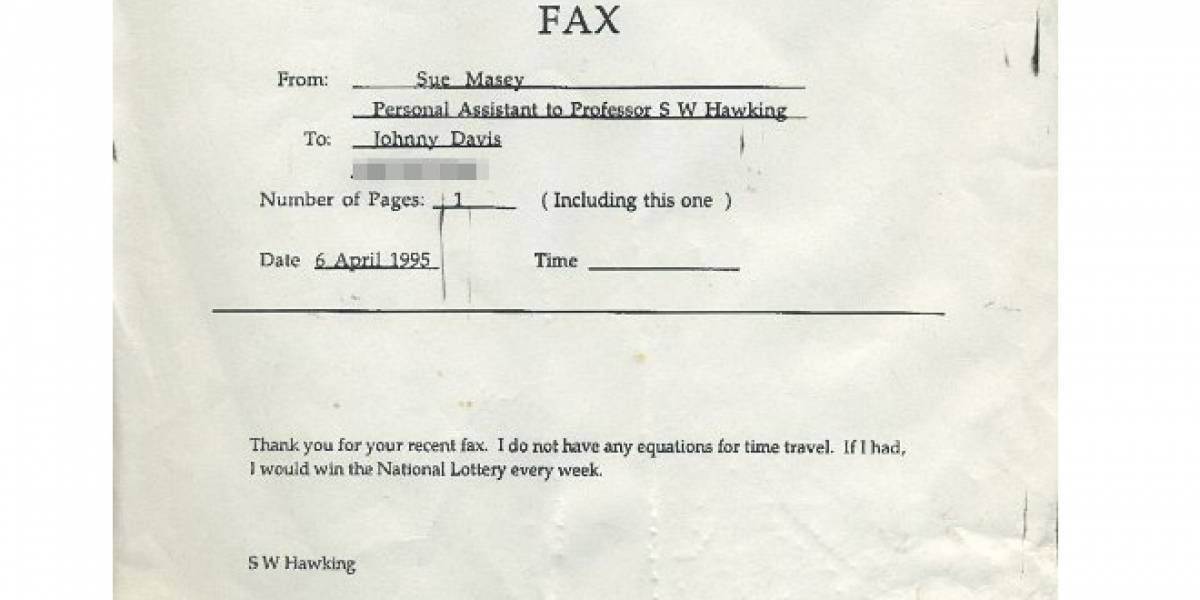 La respuesta de Hawking a la pregunta sobre la posibilidad de los viajes en el tiempo