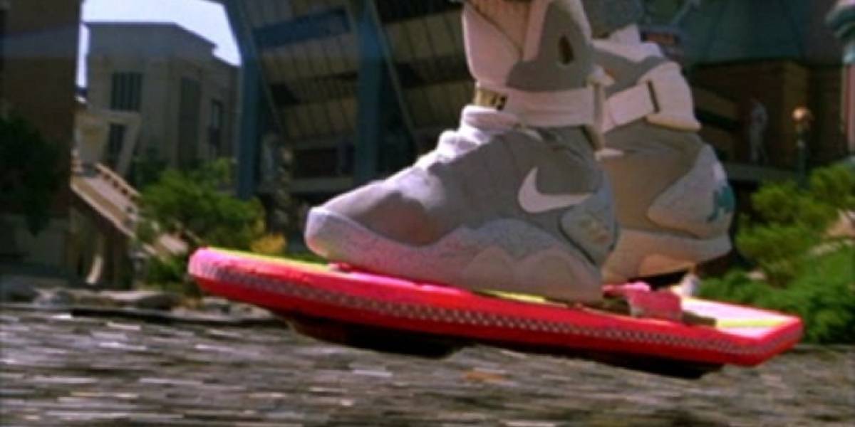 Mattel "se adelantó tres años" y finalmente estrenó la patineta de Marty McFly