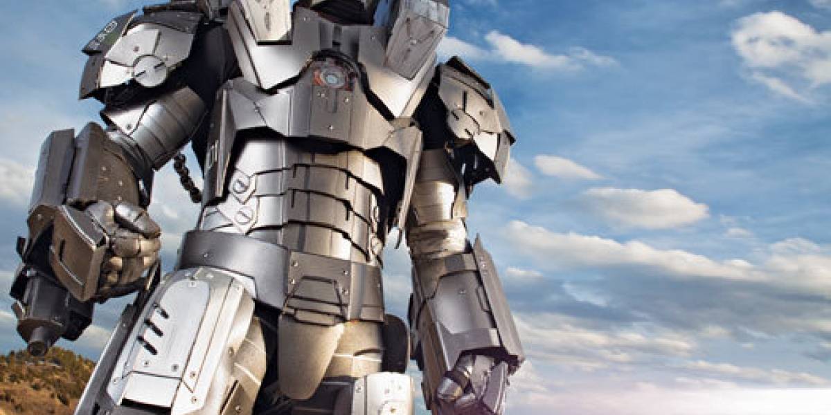 Sujeto construye una armadura casi real de Iron Man