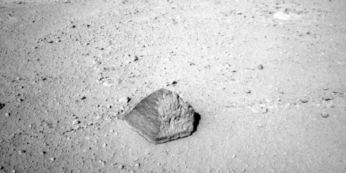 Curiosity inicia análisis de roca llamada "Jake Matijevic"