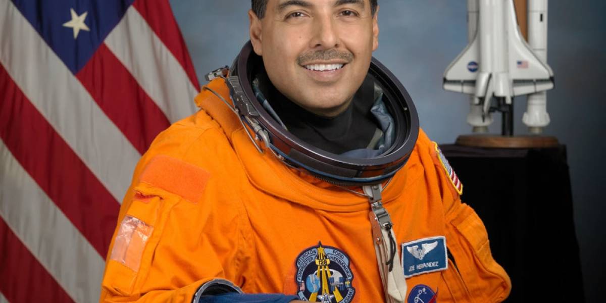 Astronauta detalla por Twitter ayuda que la NASA puede dar a mineros atrapados