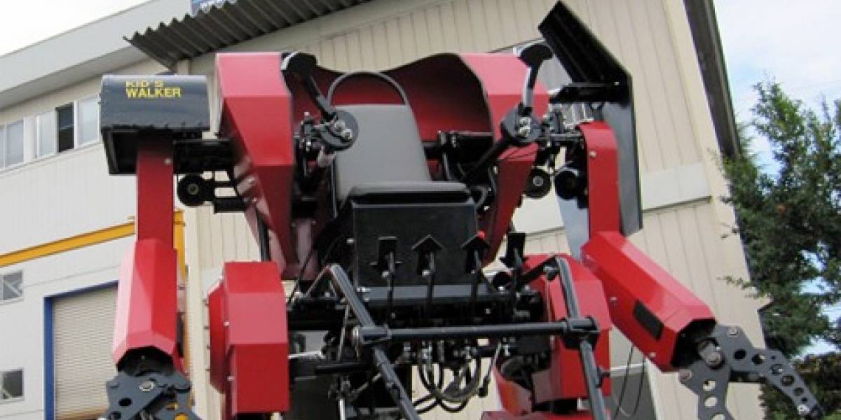 Empresa japonesa construye un mecha para niños