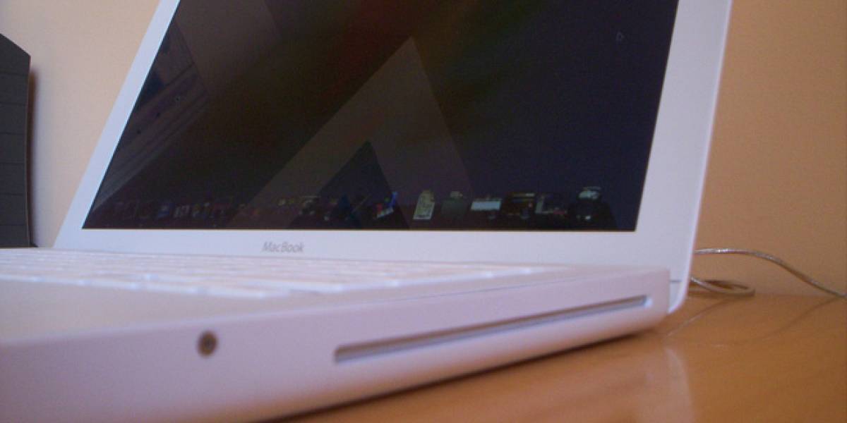 Apple descontinúa oficialmente la Macbook blanca