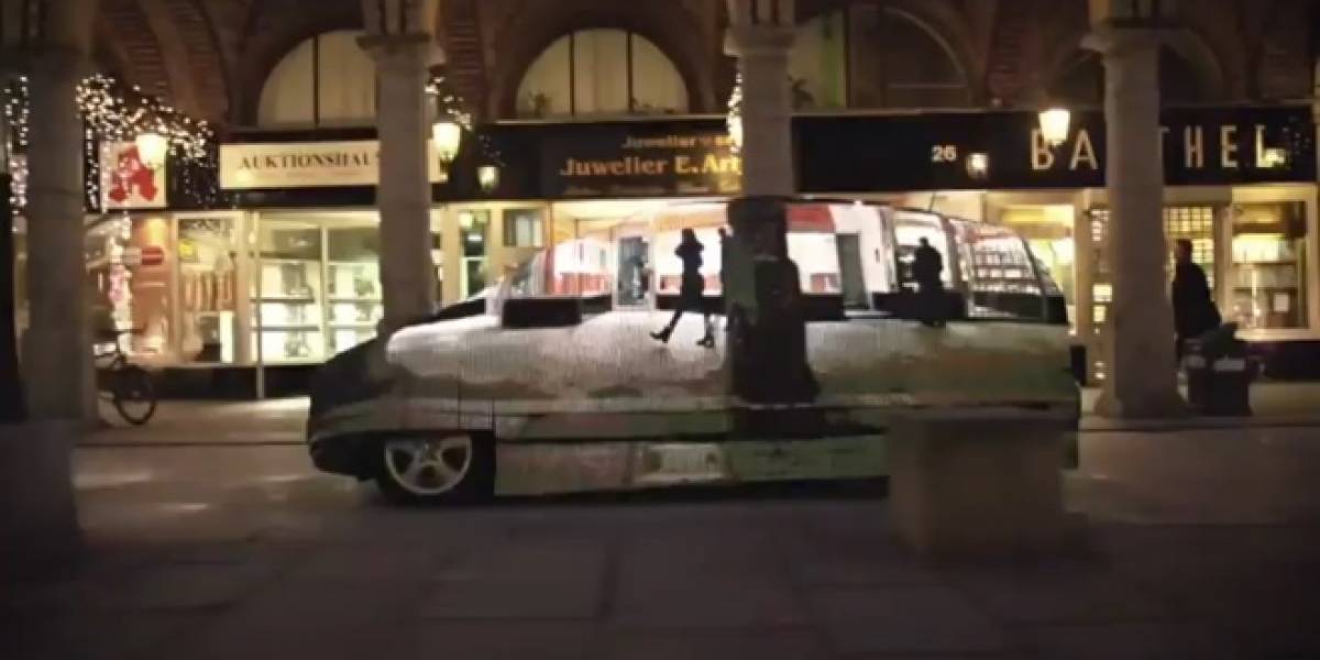 Mercedes promociona su nuevo vehículo ecológico haciéndolo invisible