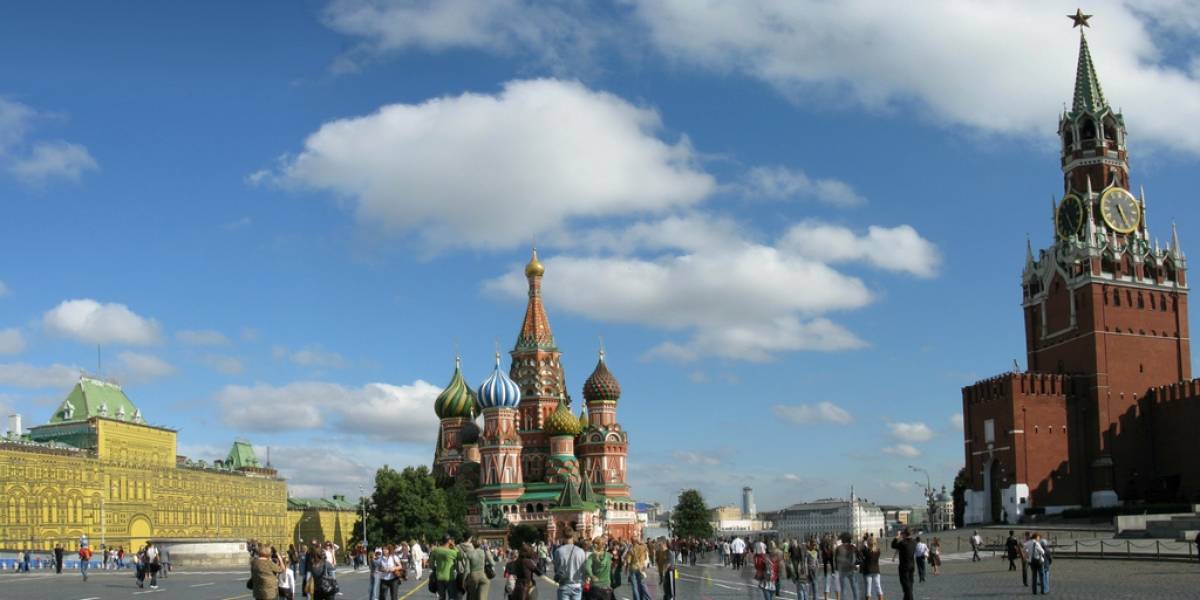 Snowden obtiene asilo en Rusia por un año