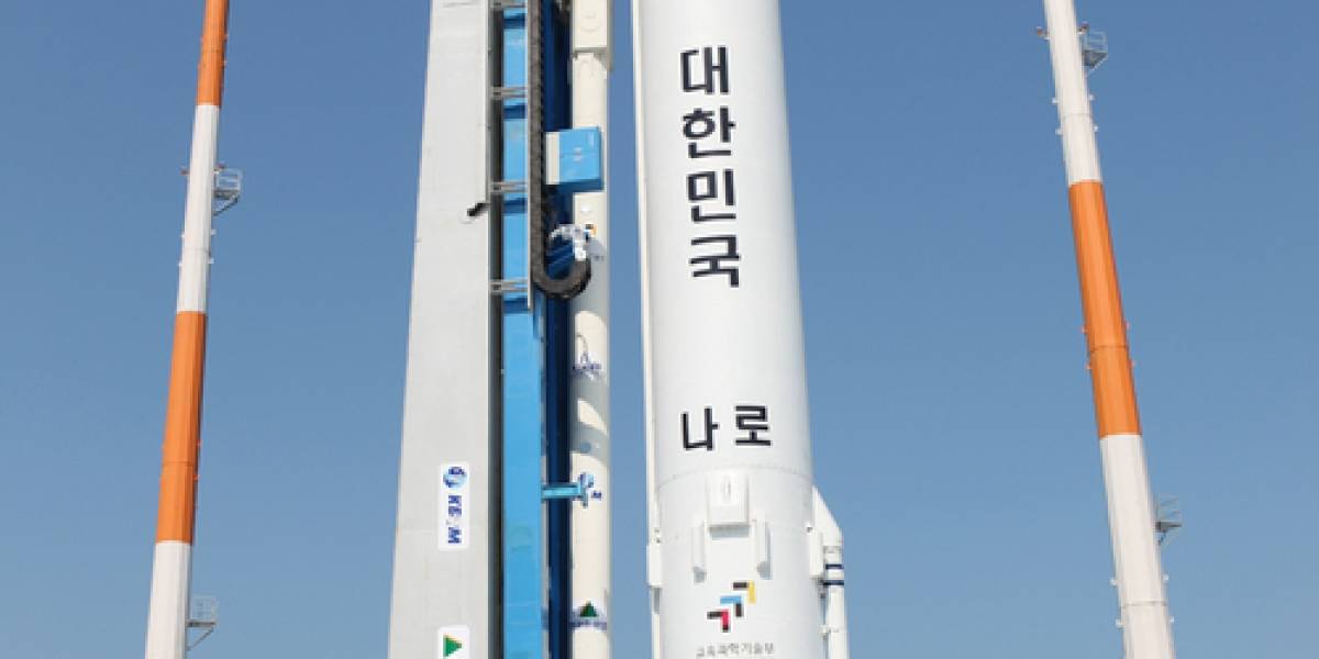 Corea del Sur falla en segundo intento de mandar un cohete al espacio (Video)