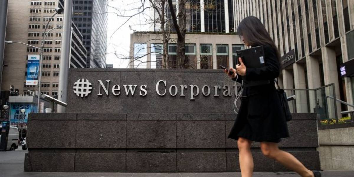 Dueño de Fox News quiere que Facebook pague por noticias