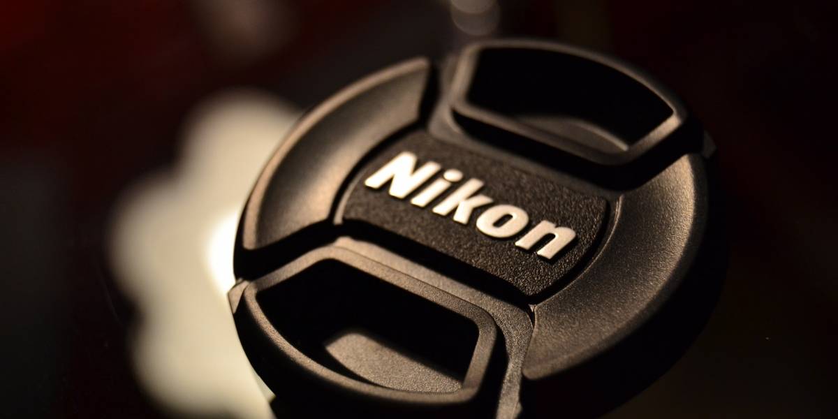 Nikon busca cambiar el concepto de sus cámaras para competir con smartphones