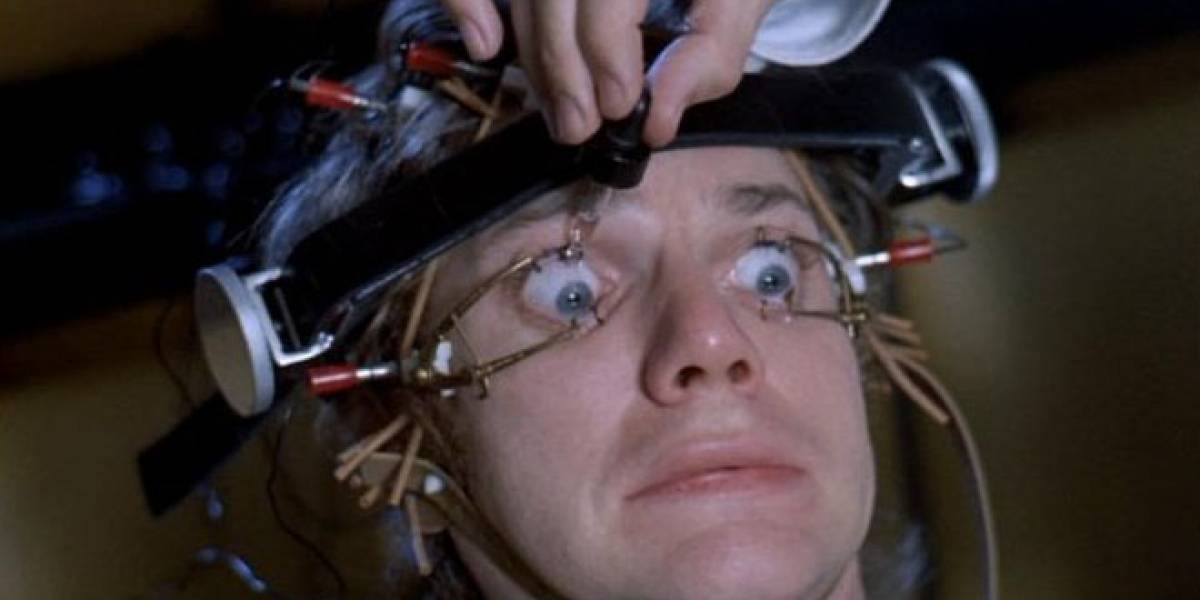 Estudio demuestra que un cirujano con entrenamiento ocular es más preciso