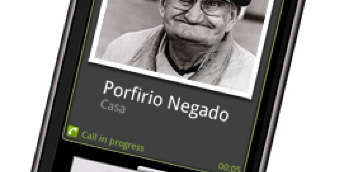 Porfirio Negado: Un Celular sin teclas