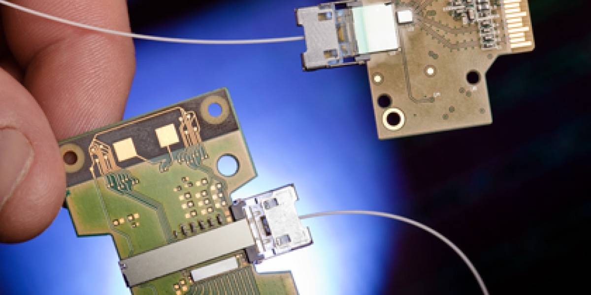 Tecnología de Intel basada en la fotónica de silicio permitirá descargar una película HD en un segundo