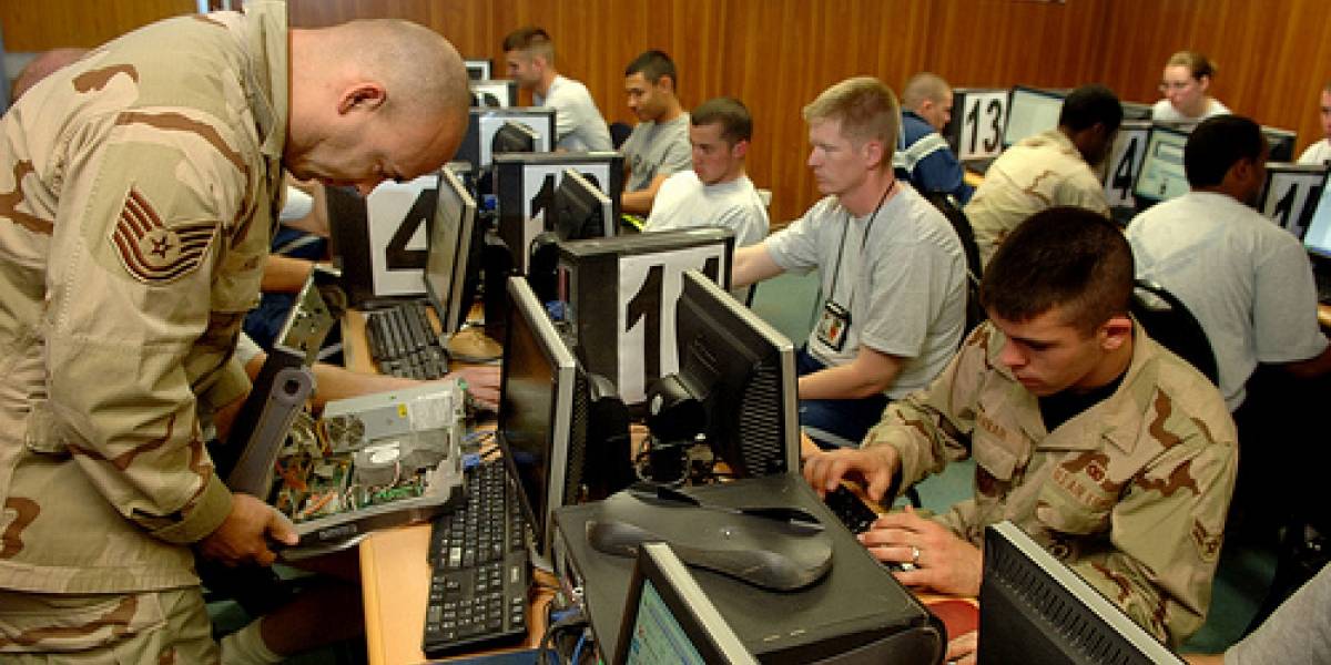 La Fuerza Aérea Norteamericana desconecta de Internet a sus bases