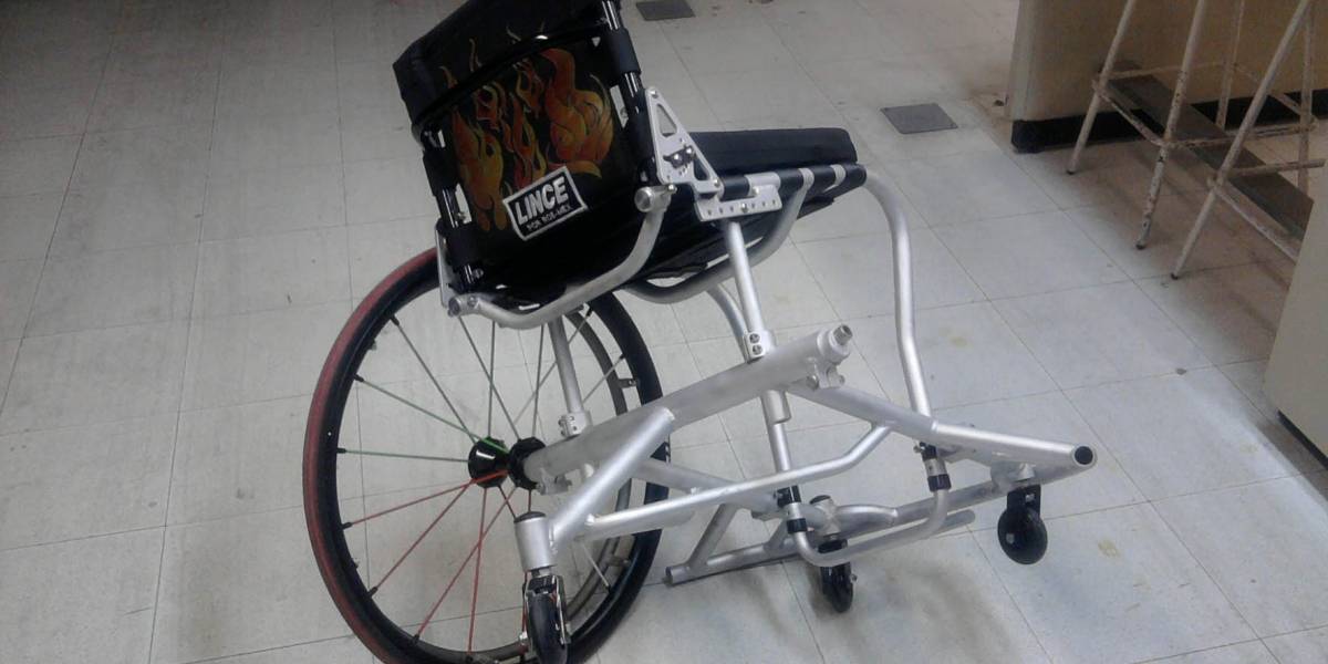 México: Desarrollan silla de ruedas inteligente para jugadores de baloncesto