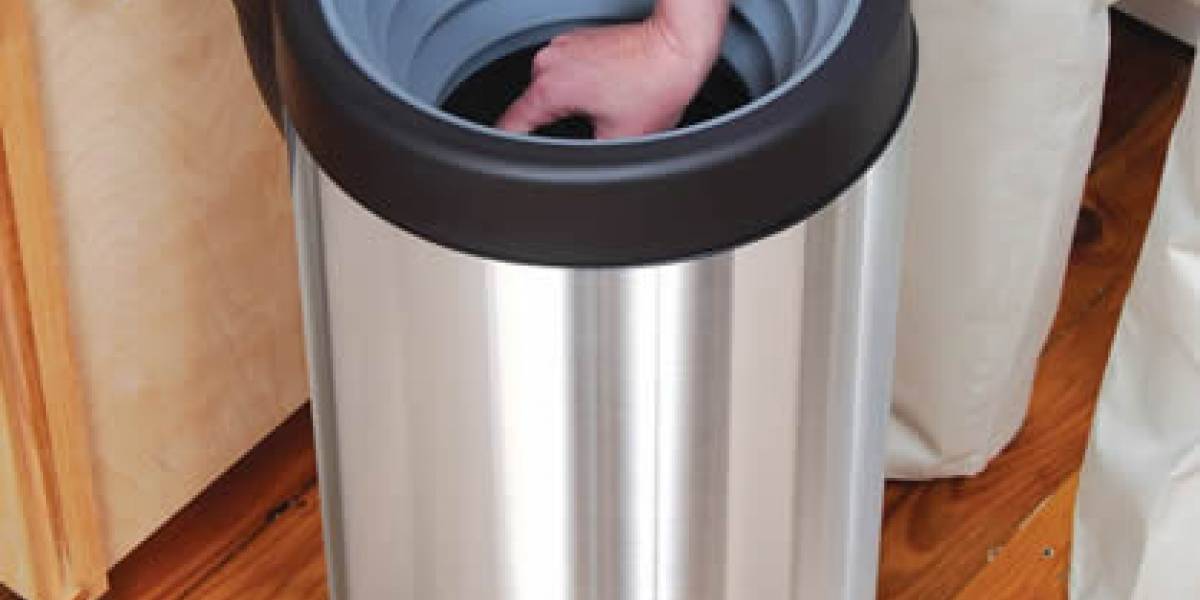 Ya puedes comprimir la basura de la cocina sin ensuciarte las manos