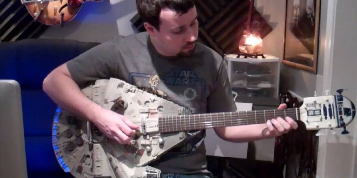 Esta guitarra eléctrica tiene la forma del Halcón Milenario de Star Wars