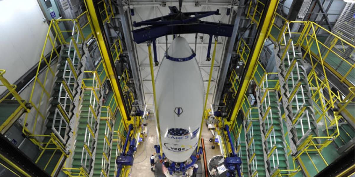 El lanzador europeo Vega realiza su vuelo inaugural