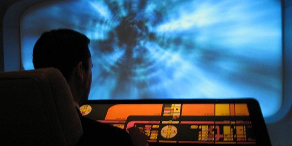 NASA afirma que la velocidad "warp" es más posible de lo que creíamos
