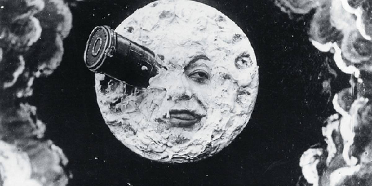 "Lord British" reclama propiedades en la Luna