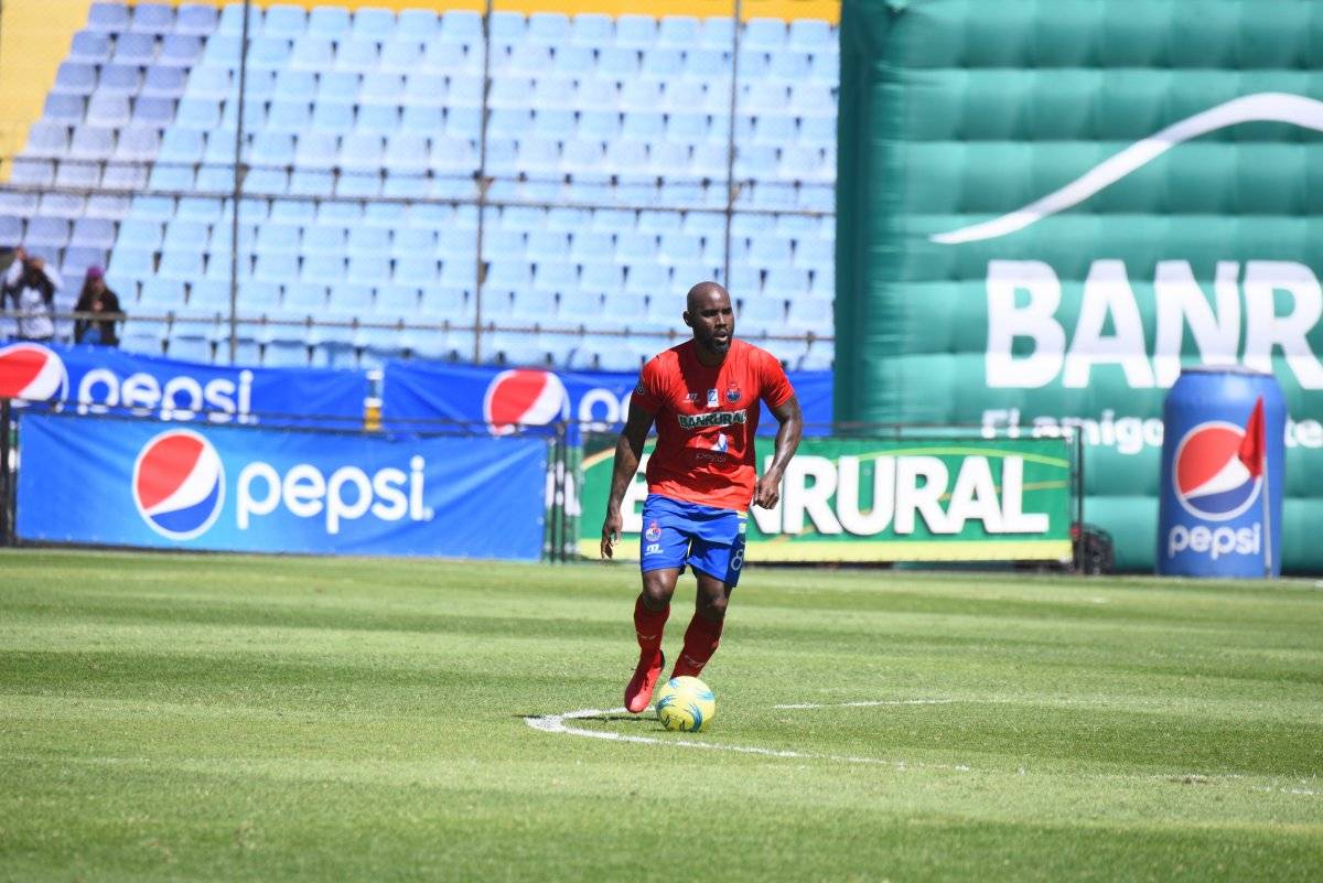Felipe Baloy podría ser suspendido.