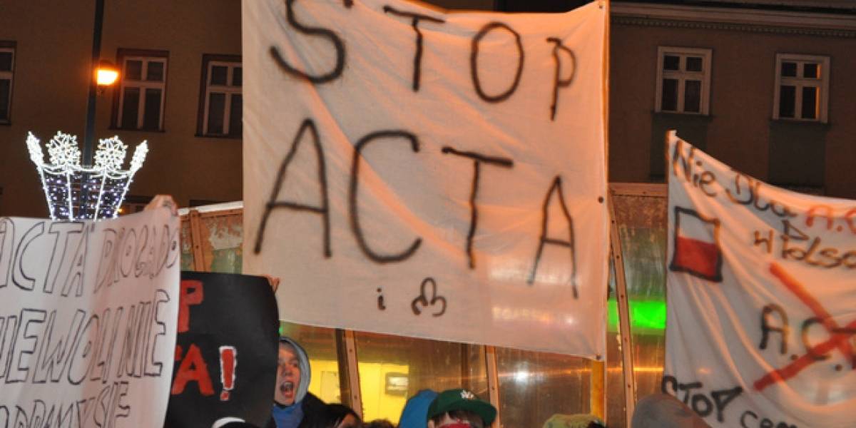 Europa abandona ACTA, está definitivamente muerta