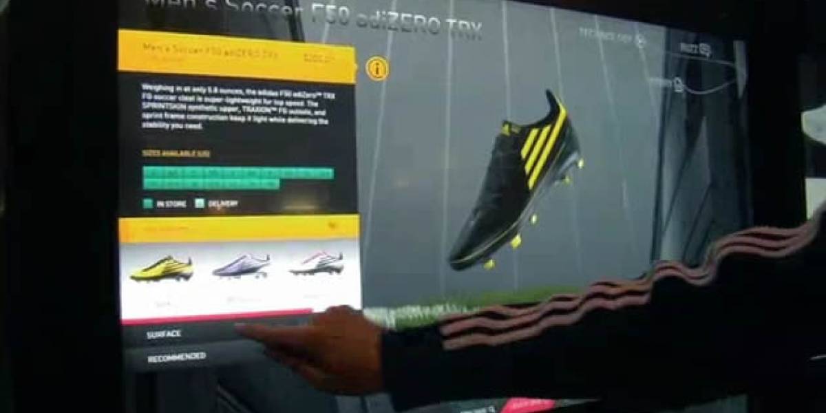 Adidas rompe con el paradigma del "vitrineo" con su muro virtual de zapatillas