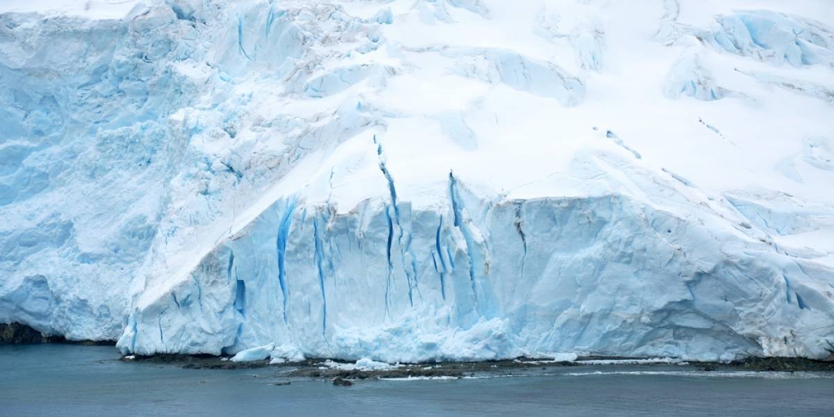 Suspenden misión británica para perforar un lago escondido bajo el hielo en la Antártica