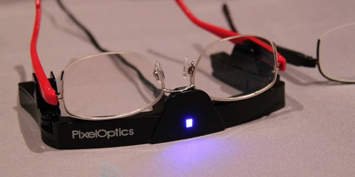 CES 2011: PixelOptics presenta los primeros anteojos que ajustan su foco automáticamente