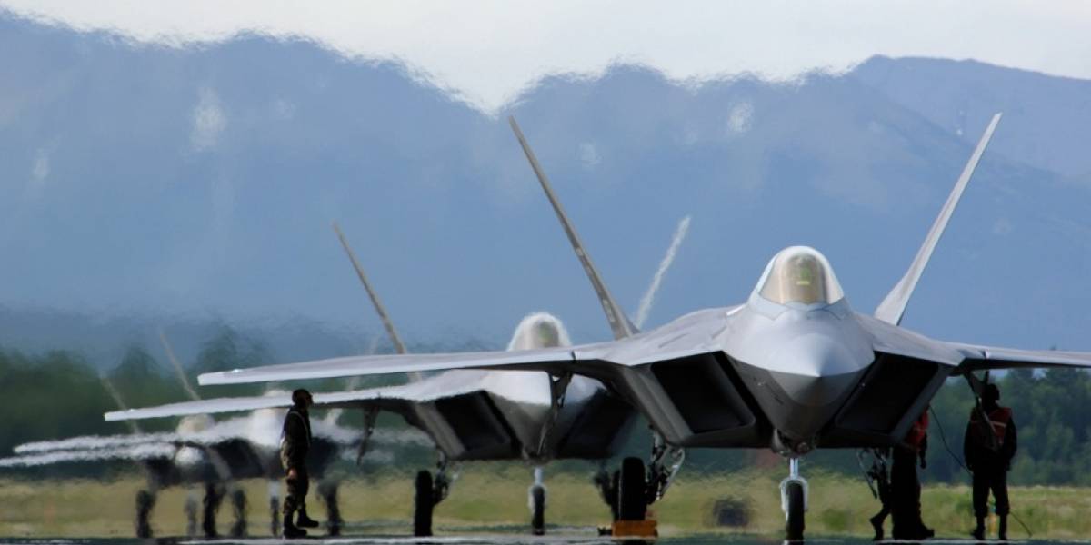 FIDAE 2010: F-22 Raptor, el avión de combate más avanzado del mundo