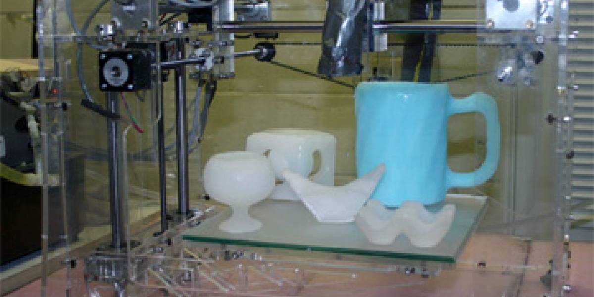 Impresora que modela estructuras de hielo en 3D