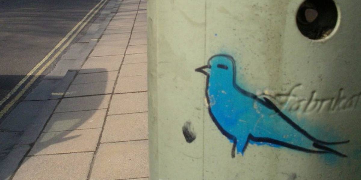 Multarán a Twitter si no entrega información a la corte acerca de uno de sus usuarios