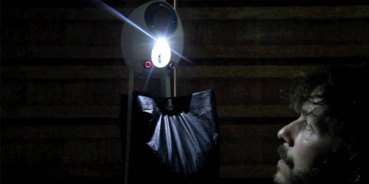 Una lámpara "a gravedad" busca entregar luz a países en desarrollo