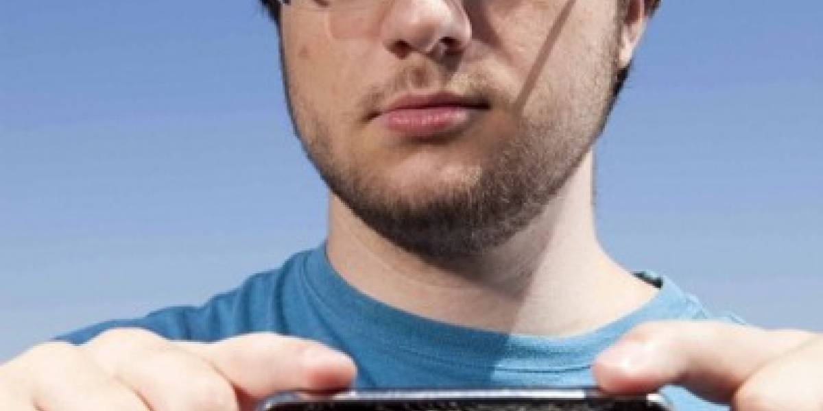 Cambio de lado: Comex, el hacker de jailbreakme.com, se va a trabajar a Apple