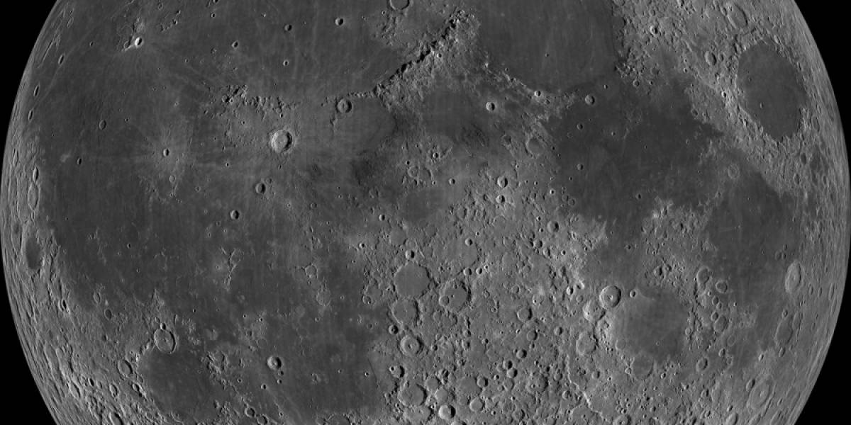 Imperdible: Espectacular mosaico de la Luna