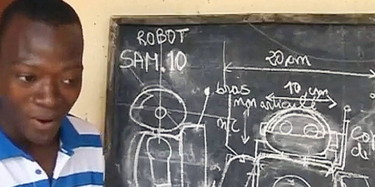 SAM10: Estudiante africano crea robot humanoide con partes viejas de un televisor