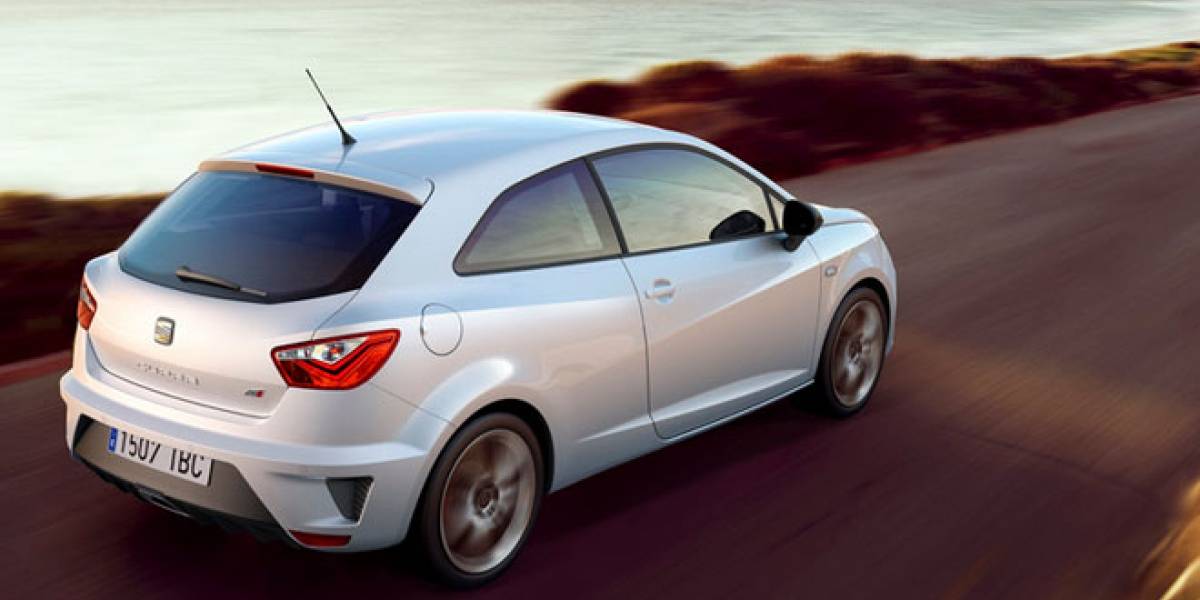 SEAT Ibiza CUPRA: Un coche desafiante que incorpora avanzada tecnología que emociona