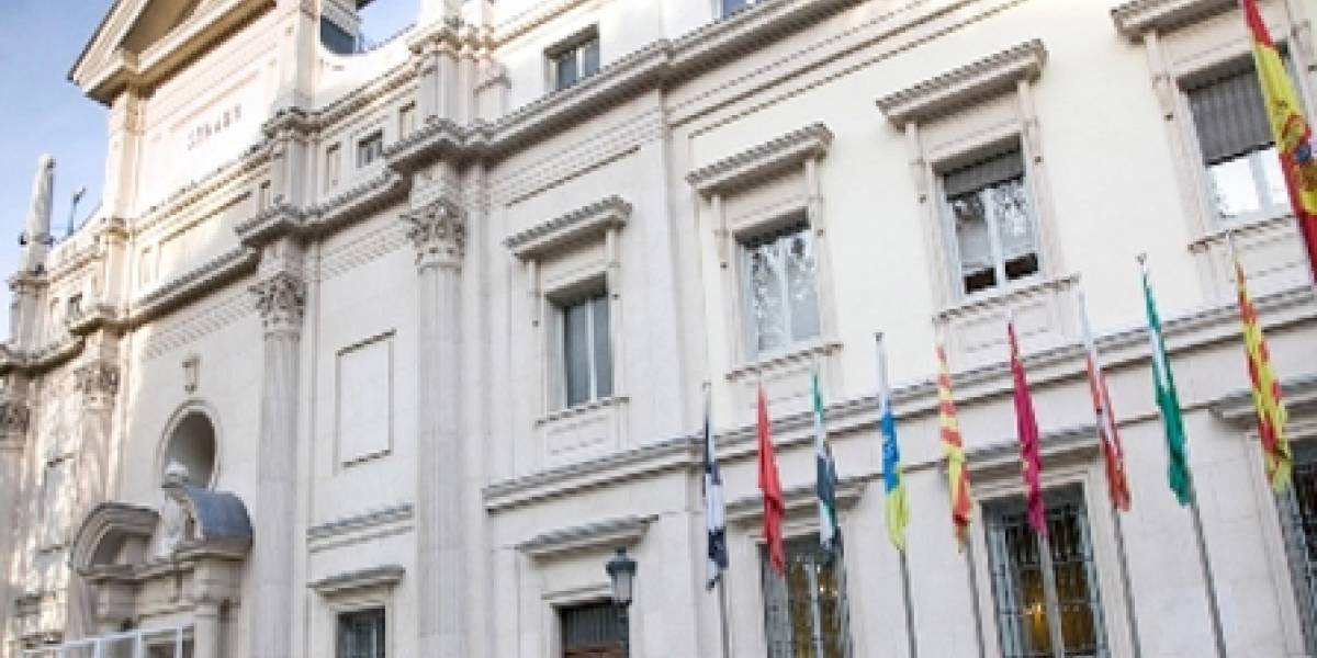 España: La Ley Antidescargas supera su primer trámite en el Senado