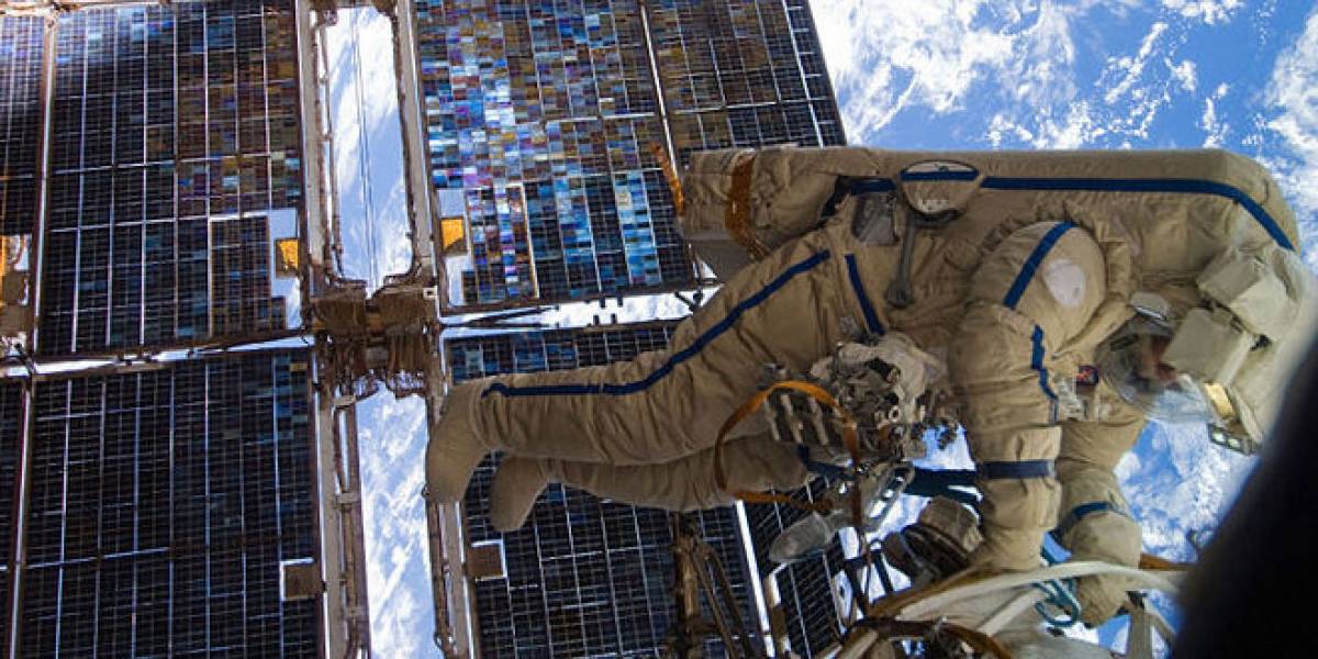 Segundo intento para reparar la electricidad de la ISS