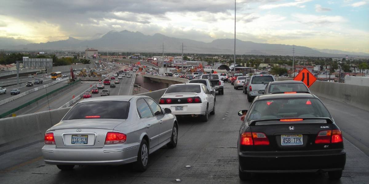 Reguladores proponen poner una "caja negra" en los autos que se vendan en EE.UU.