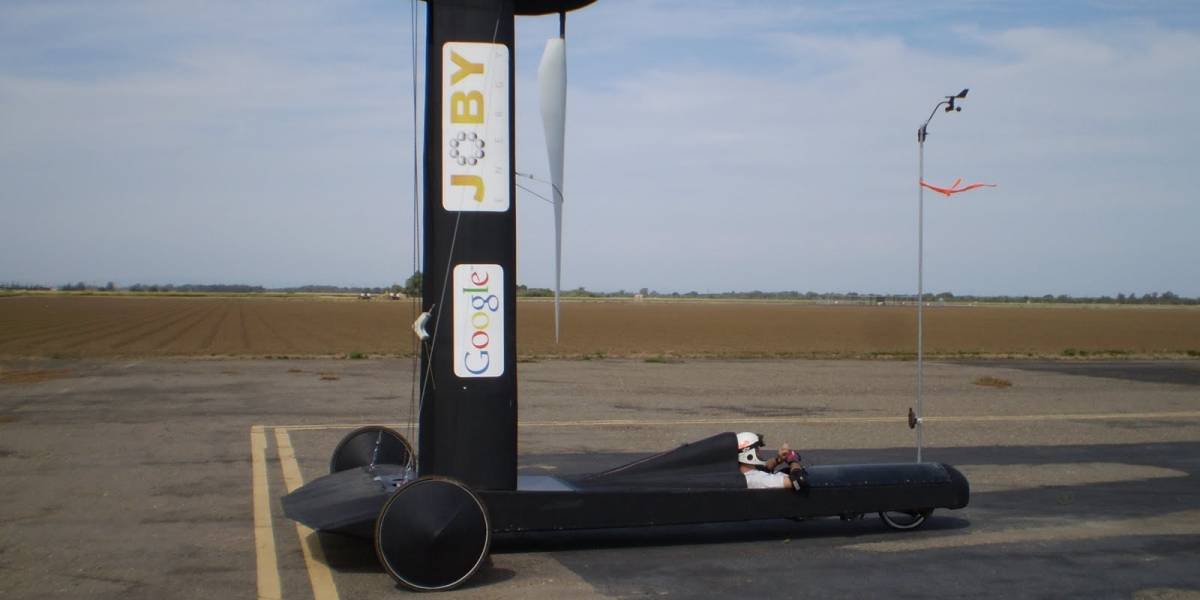 Auto a energía eólica es más rápido que el viento
