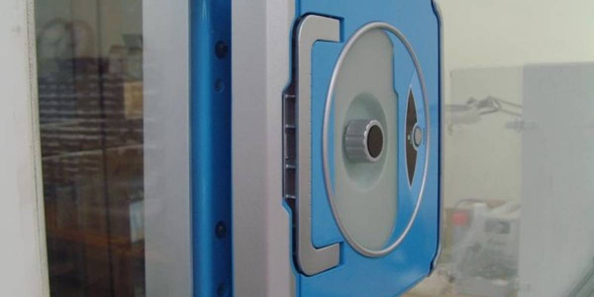Windoro hace bailar una buena Roomba a los ventanales