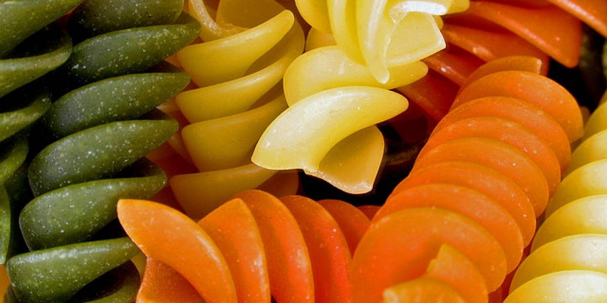 Frecuencias de comunicación que viajan en forma de Fusilli Italiano podrían ofrecer ancho de banda infinito