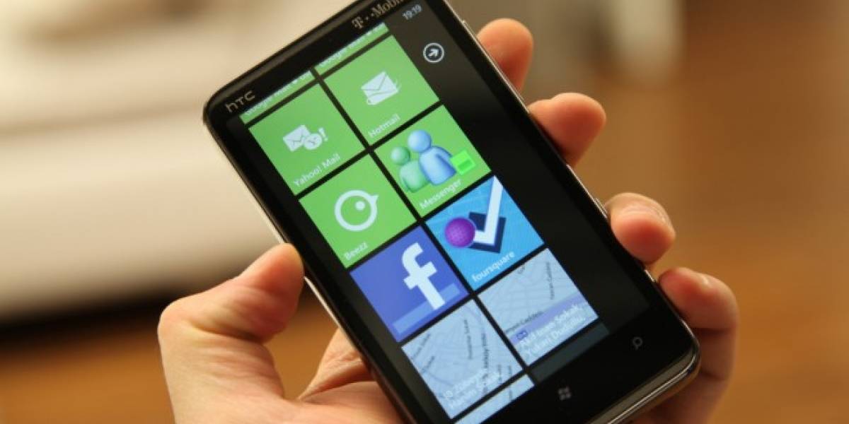 Lanzan aplicación que recrea el menú de Windows Phone 8