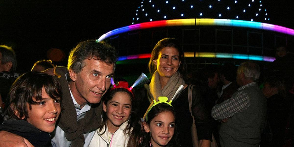 Argentina: Time Lapse de la inauguración de las nuevas luces del Planetario de la Ciudad de Buenos Aires
