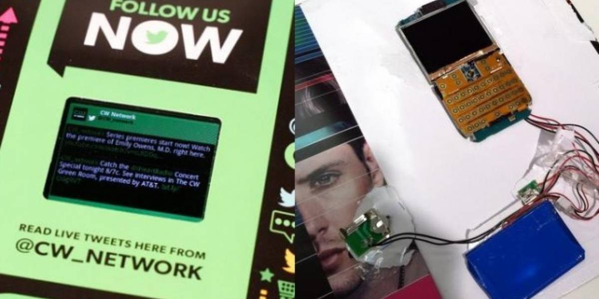 Publicidad de una revista viene con un teléfono Android para mostrar videos y tuits