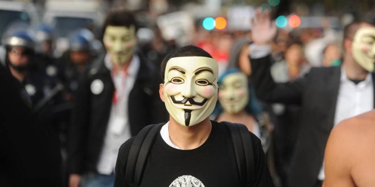 México: Activistas propagan sus virus via Facebook y Twitter