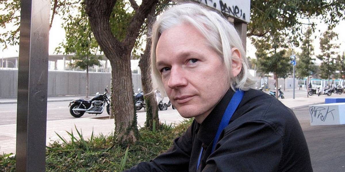 Assange: Internet es un obstáculo para la libre expresión
