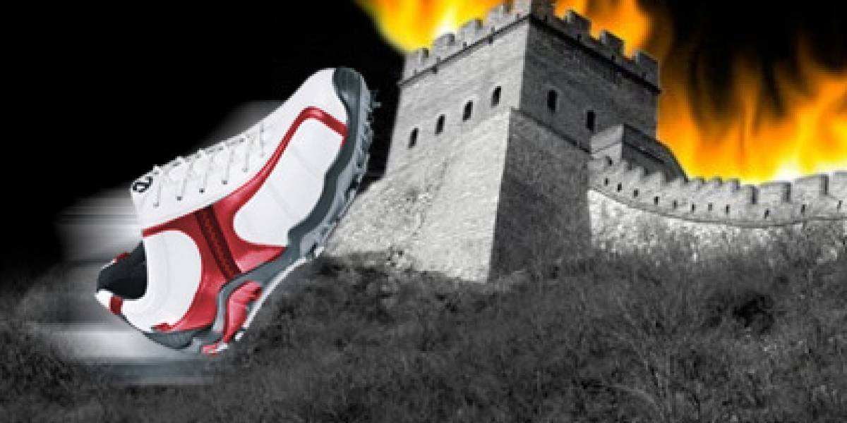 Creador del "Gran Firewall" de China es atacado por zapatos