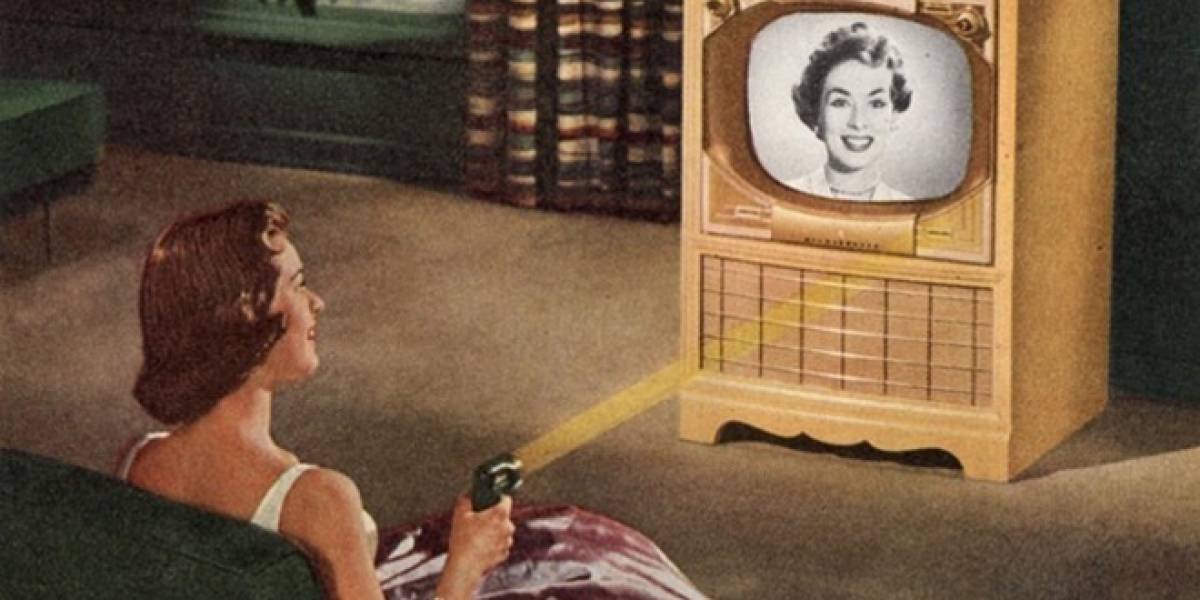A los 96 años muere Eugene Polley, co-creador del control remoto para TV