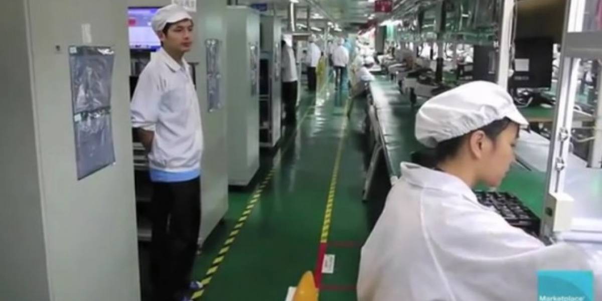 4,000 empleados de Foxconn en huelga